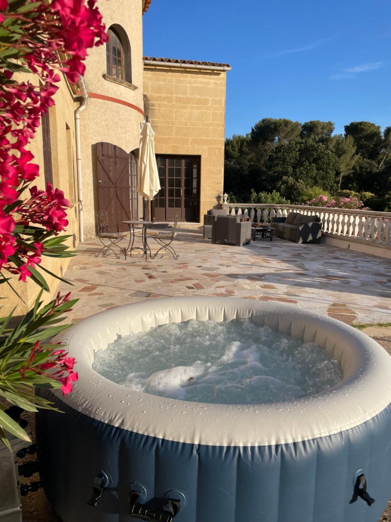 Logement Tres Chaleureux A Marseilles Exterior foto